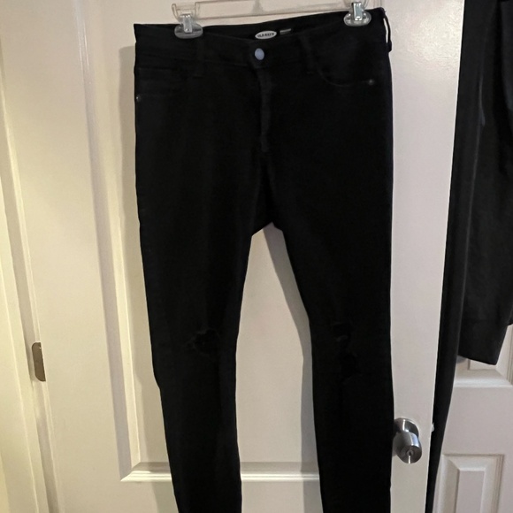 Old Navy Rockstar Super Skinny Jeans - Picture 3 of 7